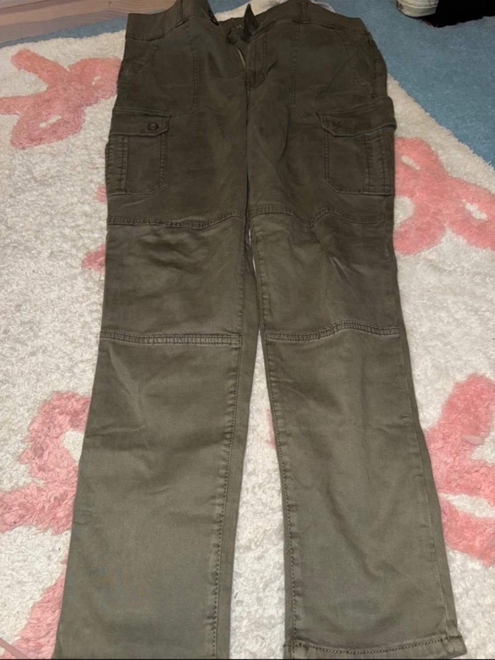 American Eagle Outfitters Women's Skinny Cargo Jeans in Olive